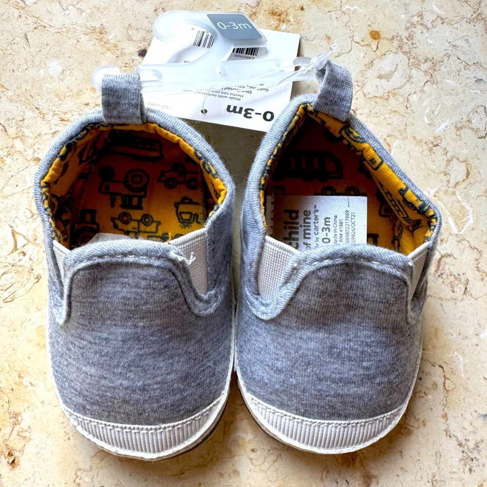 NWT 0-3 months infant shoes
